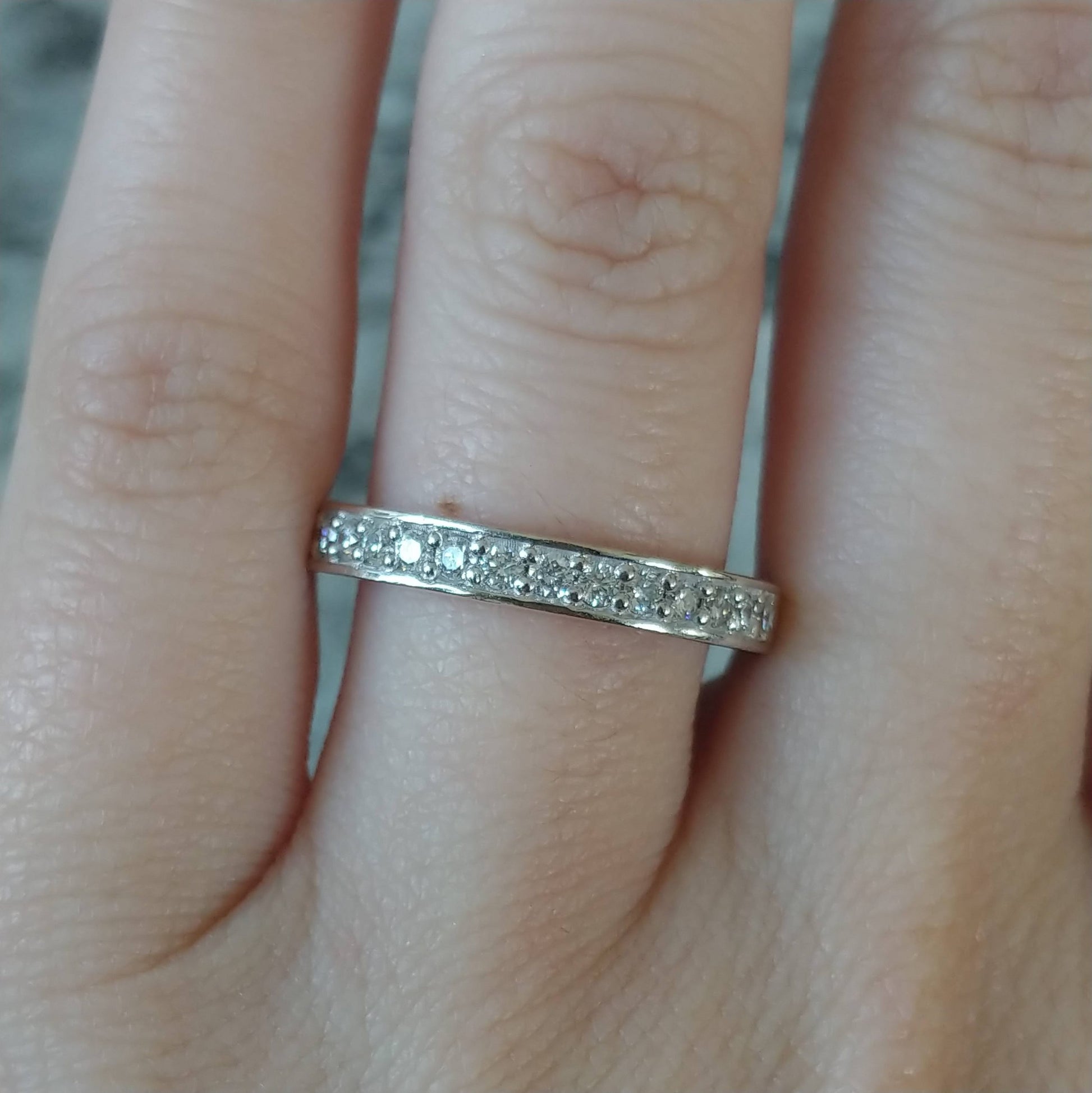 14k White Gold 0.28ctw Round Diamond Wedding Band