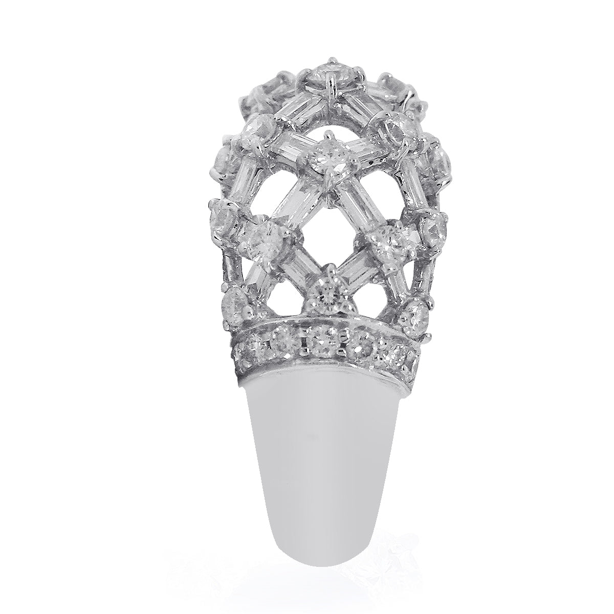 18k White Gold 3.04ctw Baguette Cut Diamond Ring