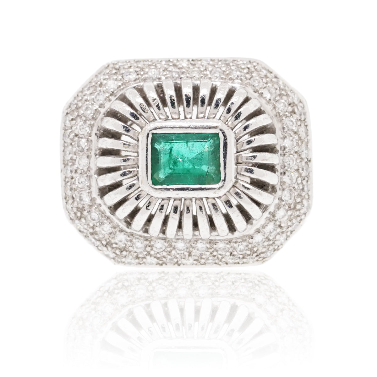 18k White Gold Diamond and Emerald Ring