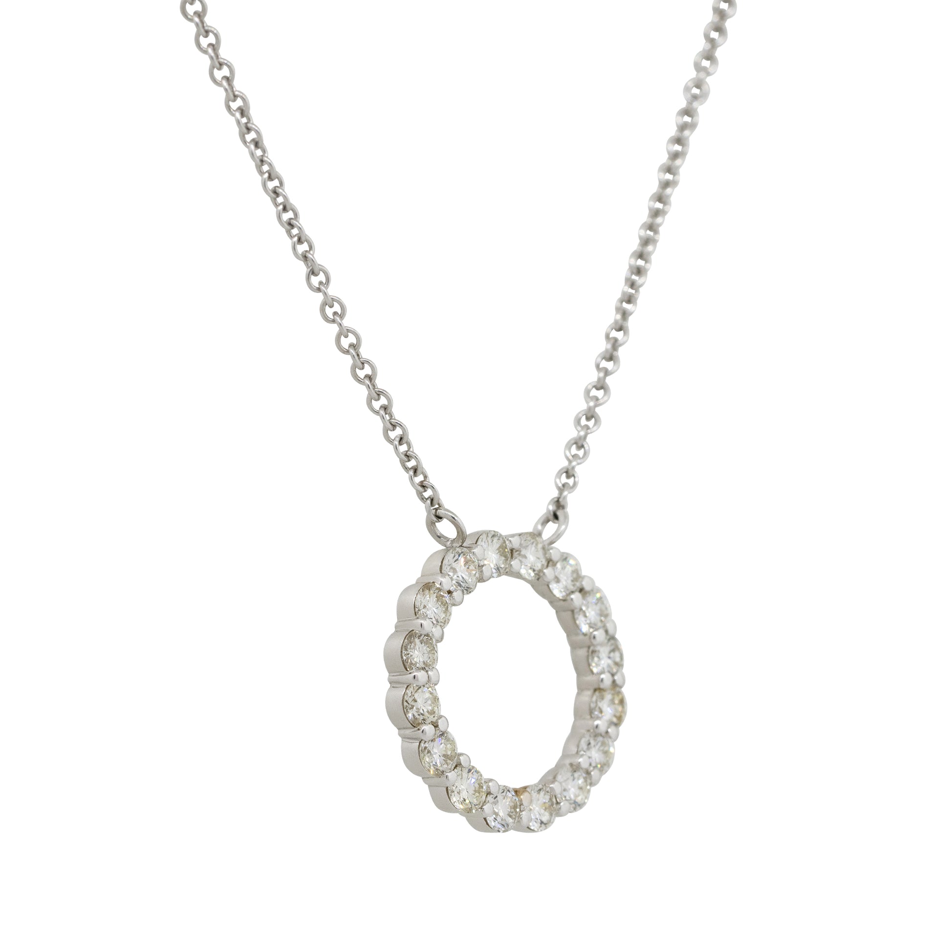 14k White Gold 1.37ctw Diamond Circle Pendant On Chain