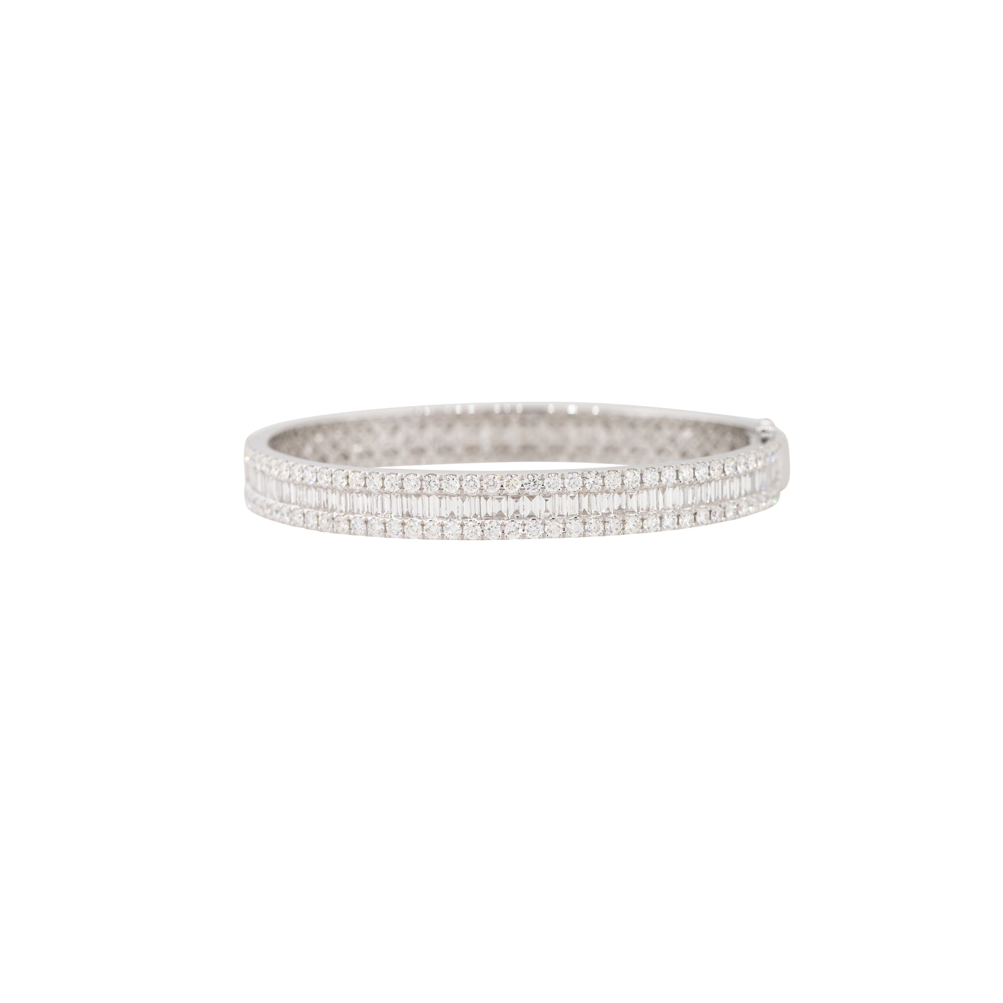 18k White Gold 9.36ctw 3 Row Diamond Bangle Bracelet