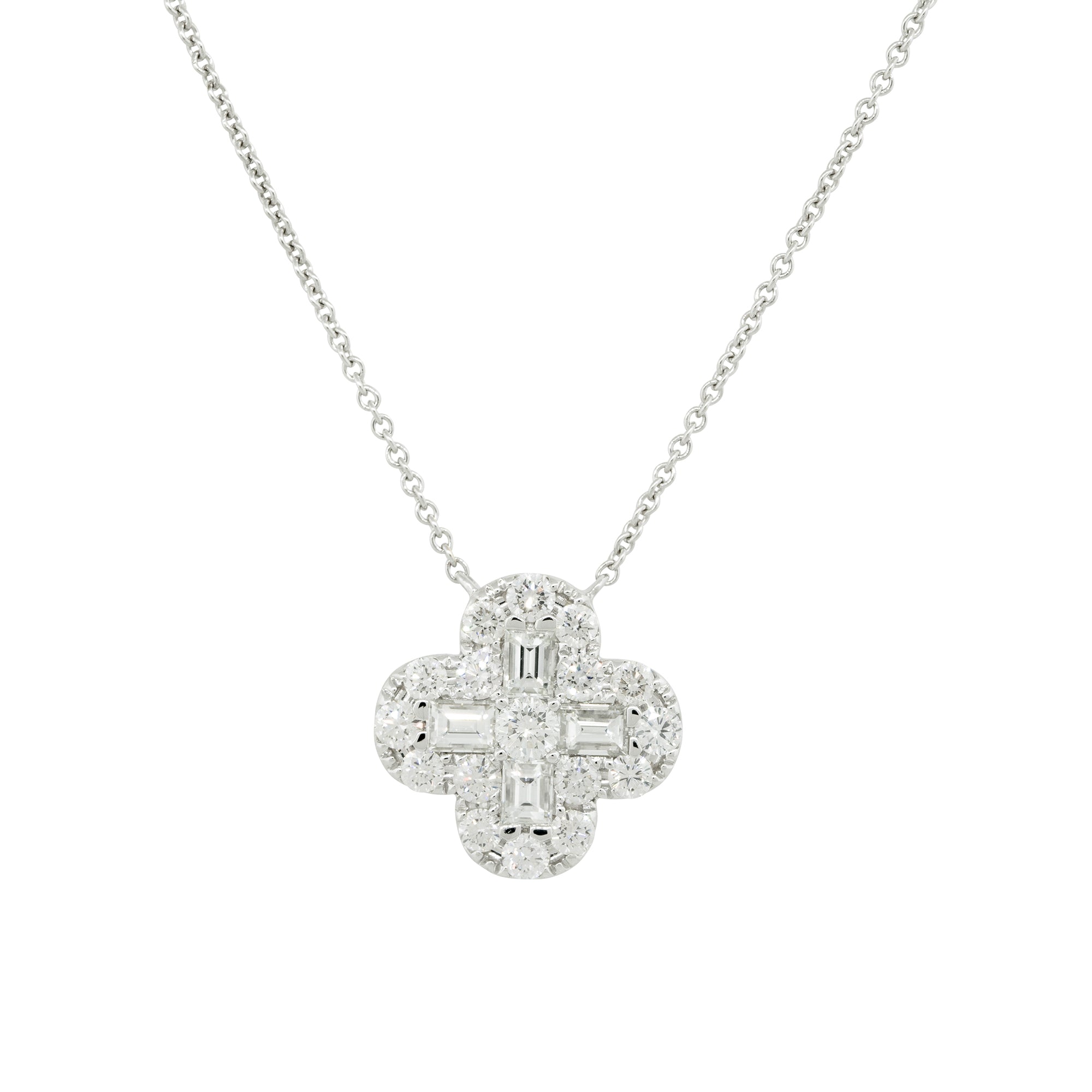 18k White Gold 2.0ctw Mosaic Diamond Clover Necklace