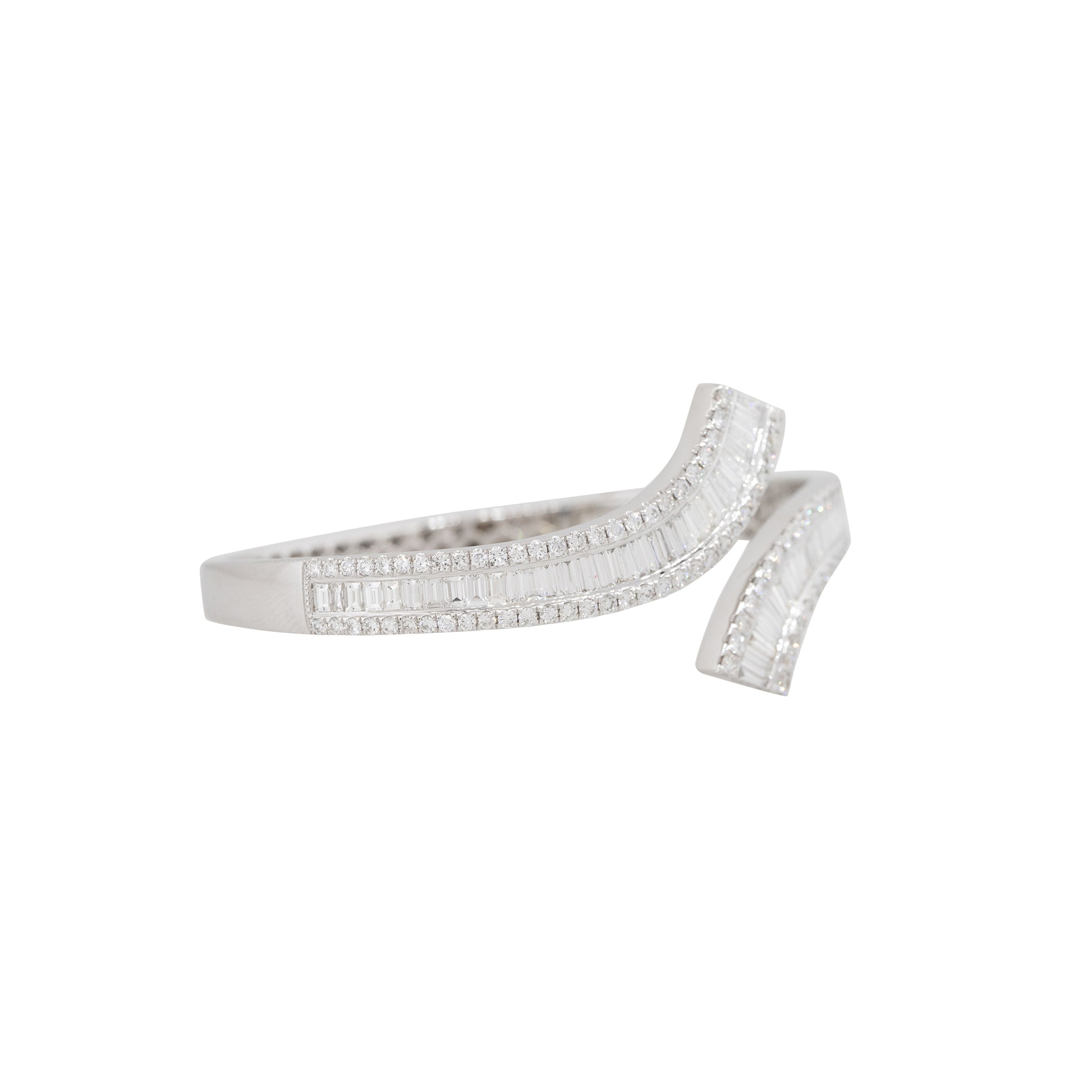 18k White Gold 4.88ct Baguette & Round Brilliant Cut Diamond Bypass Cuff Bracelet
