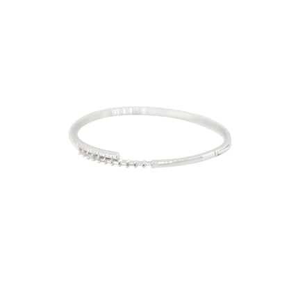 18k White Gold 0.70ctw Round and Baguette Cut Diamond Cuff Bangle