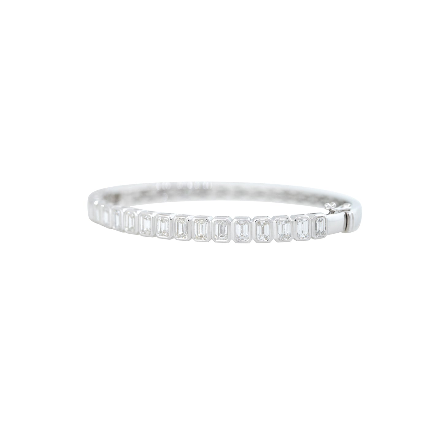 18k White Gold 4.7ctw Emerald Cut Diamond Bangle Bracelet