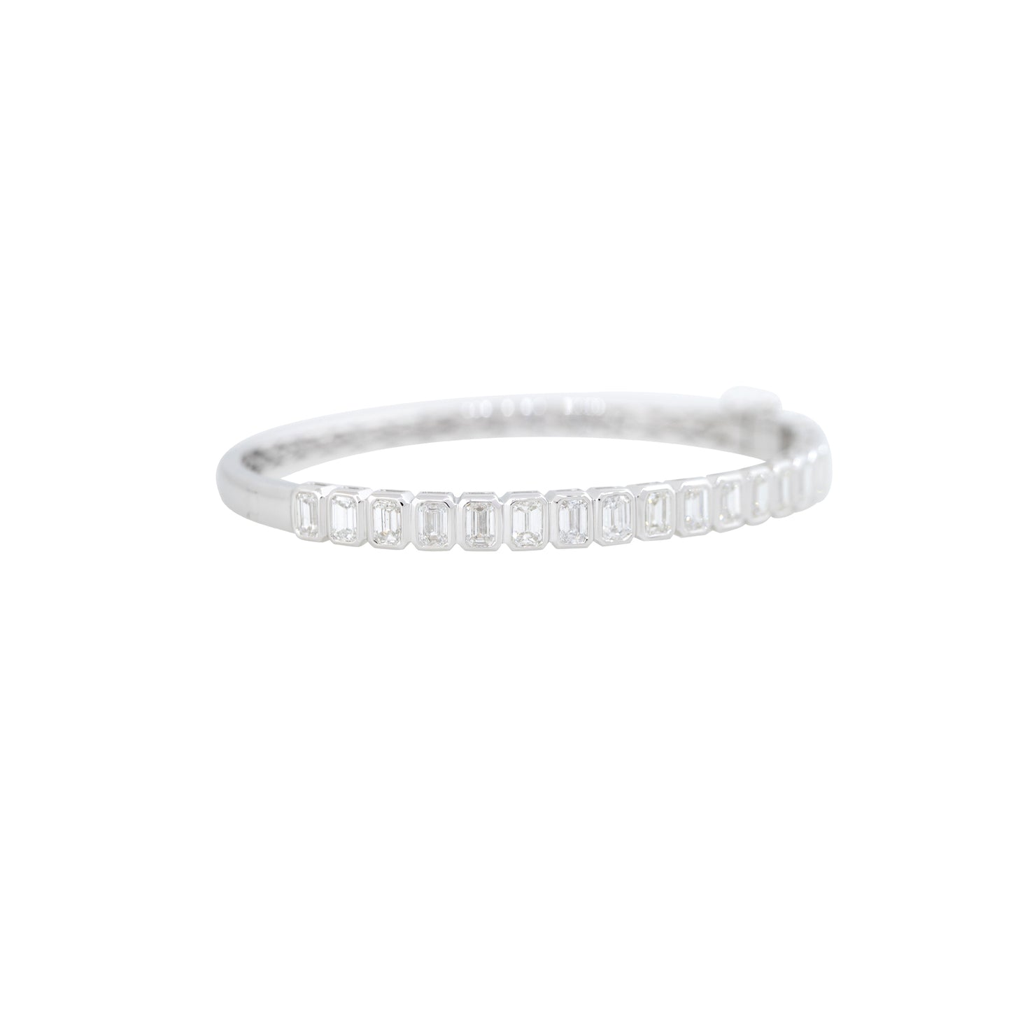 18k White Gold 4.7ctw Emerald Cut Diamond Bangle Bracelet