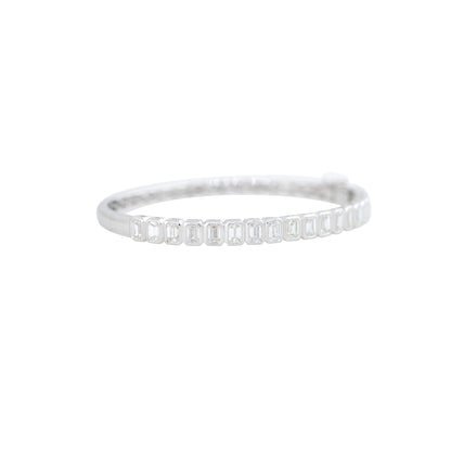 18k White Gold 4.7ctw Emerald Cut Diamond Bangle Bracelet