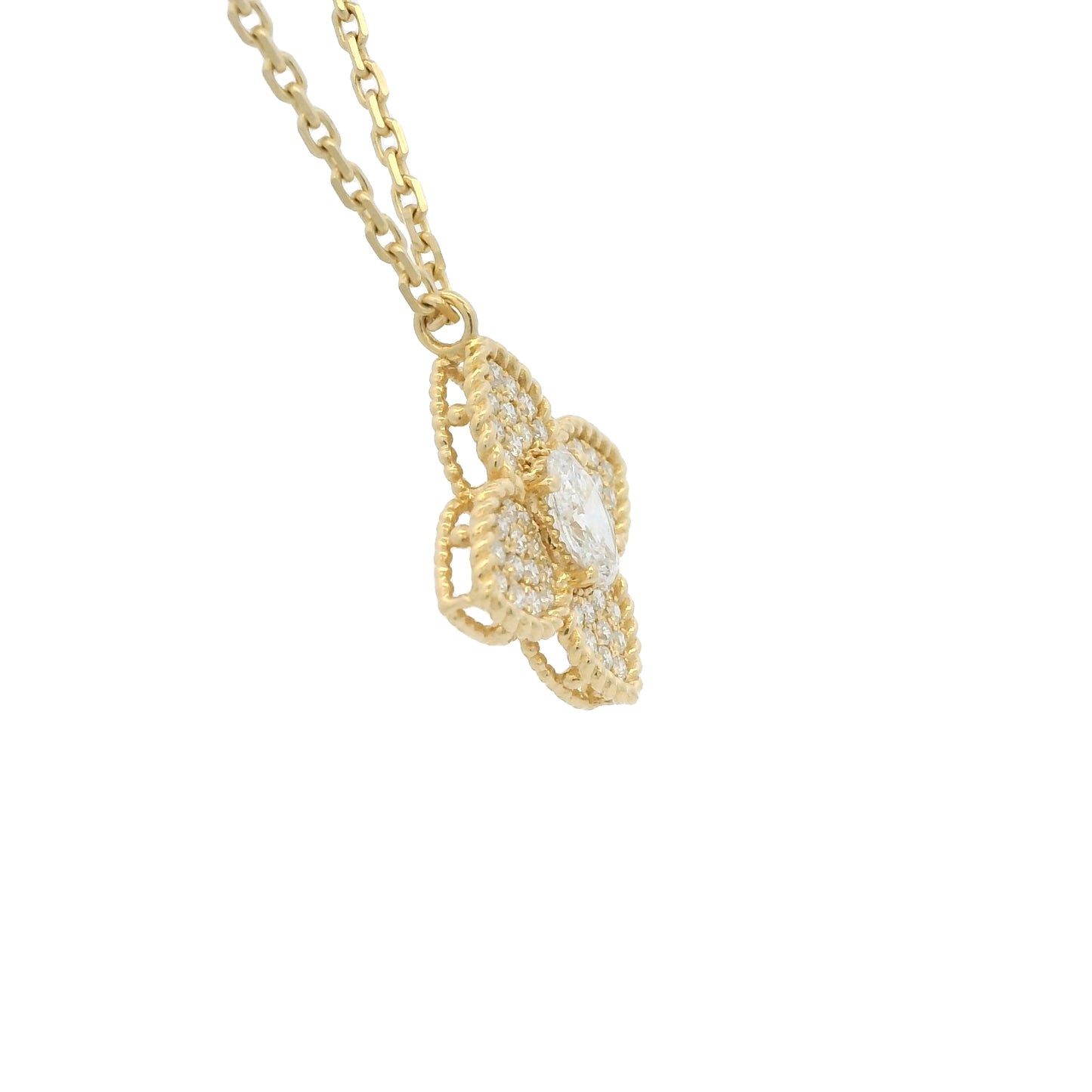 18k Yellow Gold Oval Shape Diamond Pave Clover Pendant Necklace