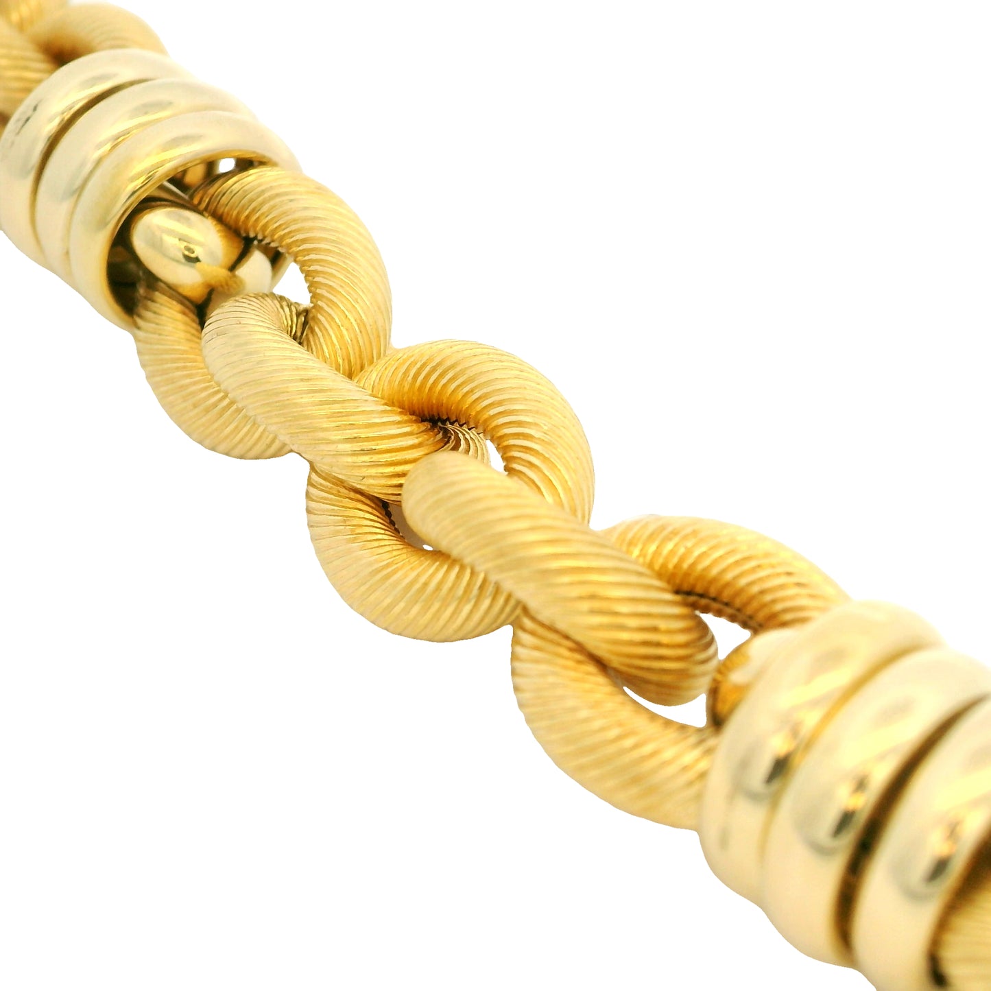 18k Yellow Gold Large Ribbed Interlocking Link Bracelet