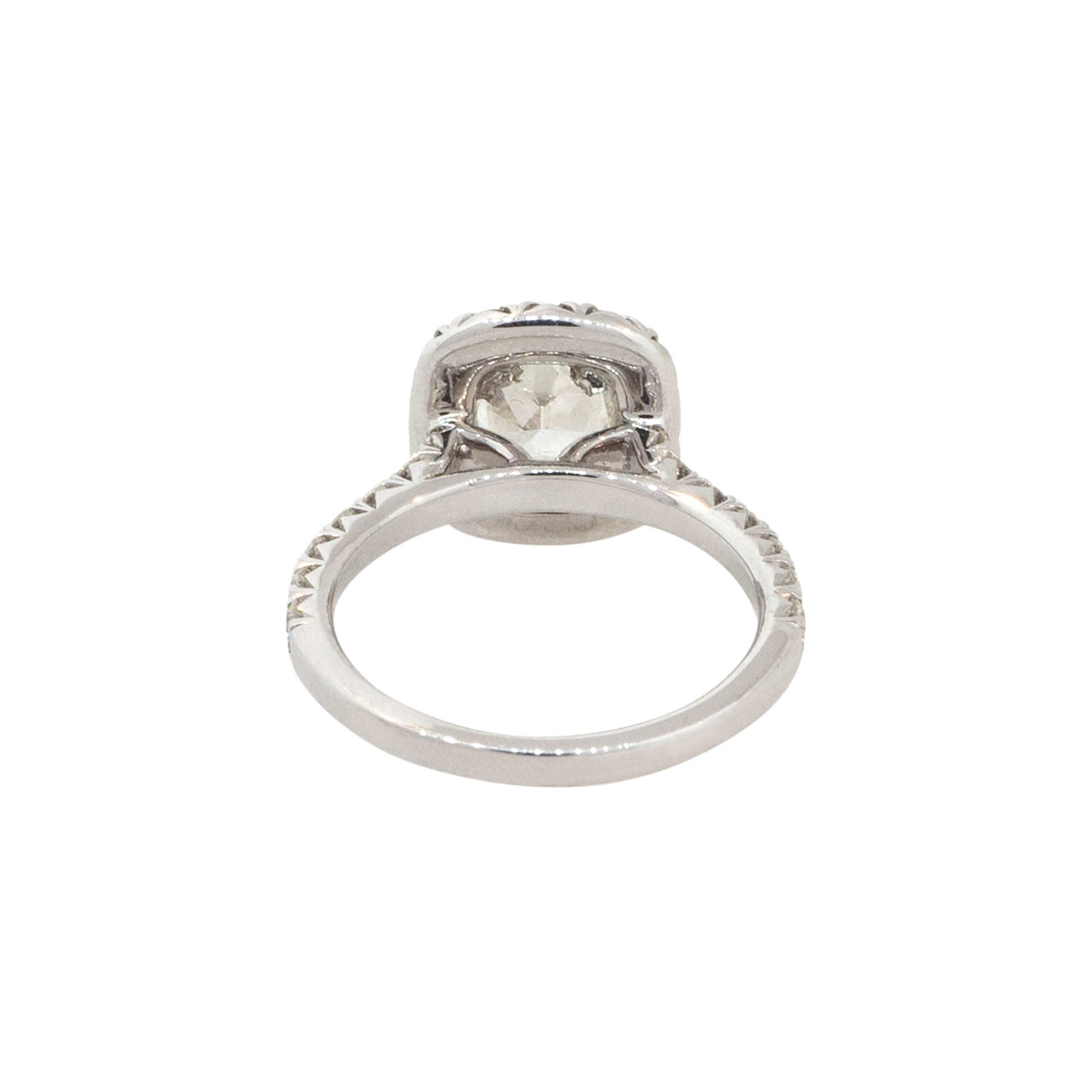 18k White Gold 1.78ctw Cushion Cut Diamond Engagement Ring