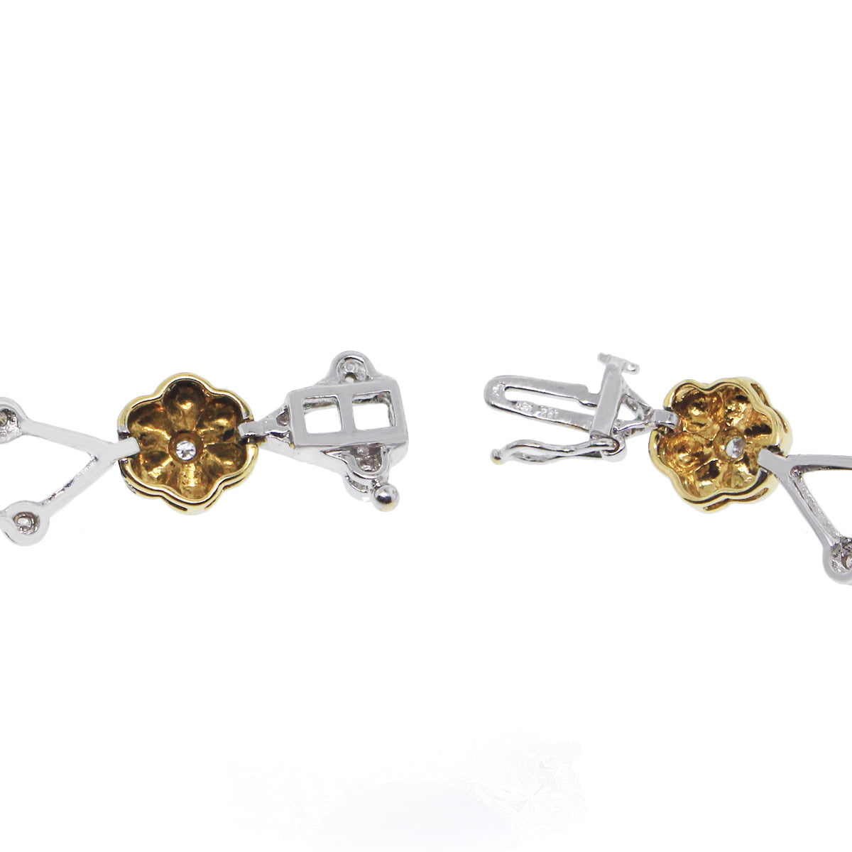 14k Two Tone 0.45ctw Diamond Flower Bracelet