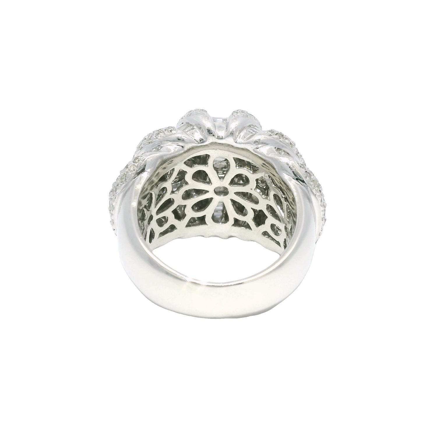 Platinum Natural 5.0 Carat Round Brilliant & Baguette Cut Diamond Dome Ring